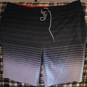 💙Men’s Bundle Deal 5/$25💙 Goodfellow & Co Black and Gray Ombre Swim Shorts